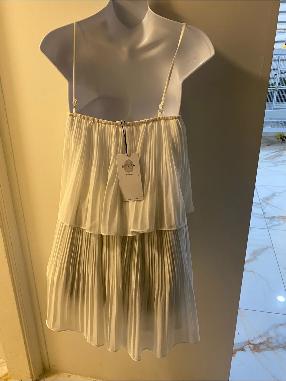 EXLURA White Pleated Strapless Romper - Picture 4 of 11